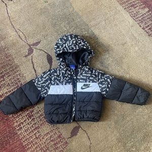 Nike toddler puffer jacket